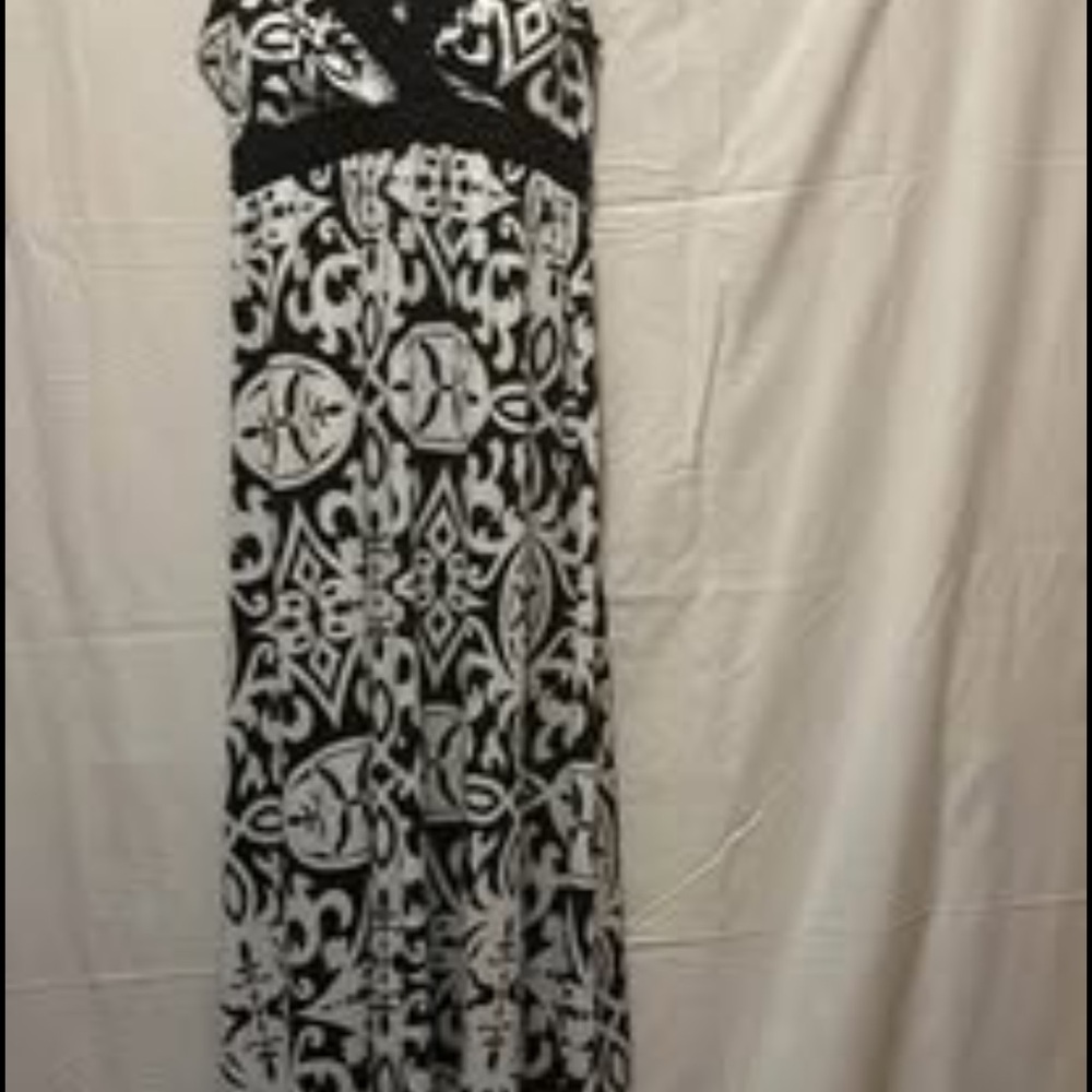 INC International Concepts Black and White Patterned Maxi Dress